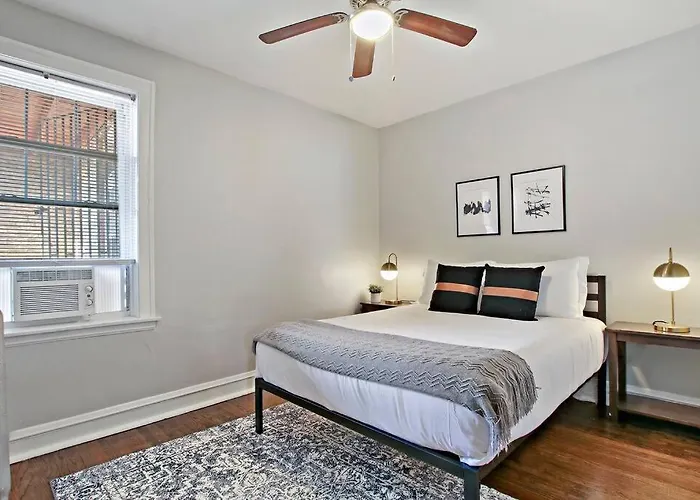 1br Homey In Irving Park - Troy 2 Chicago
